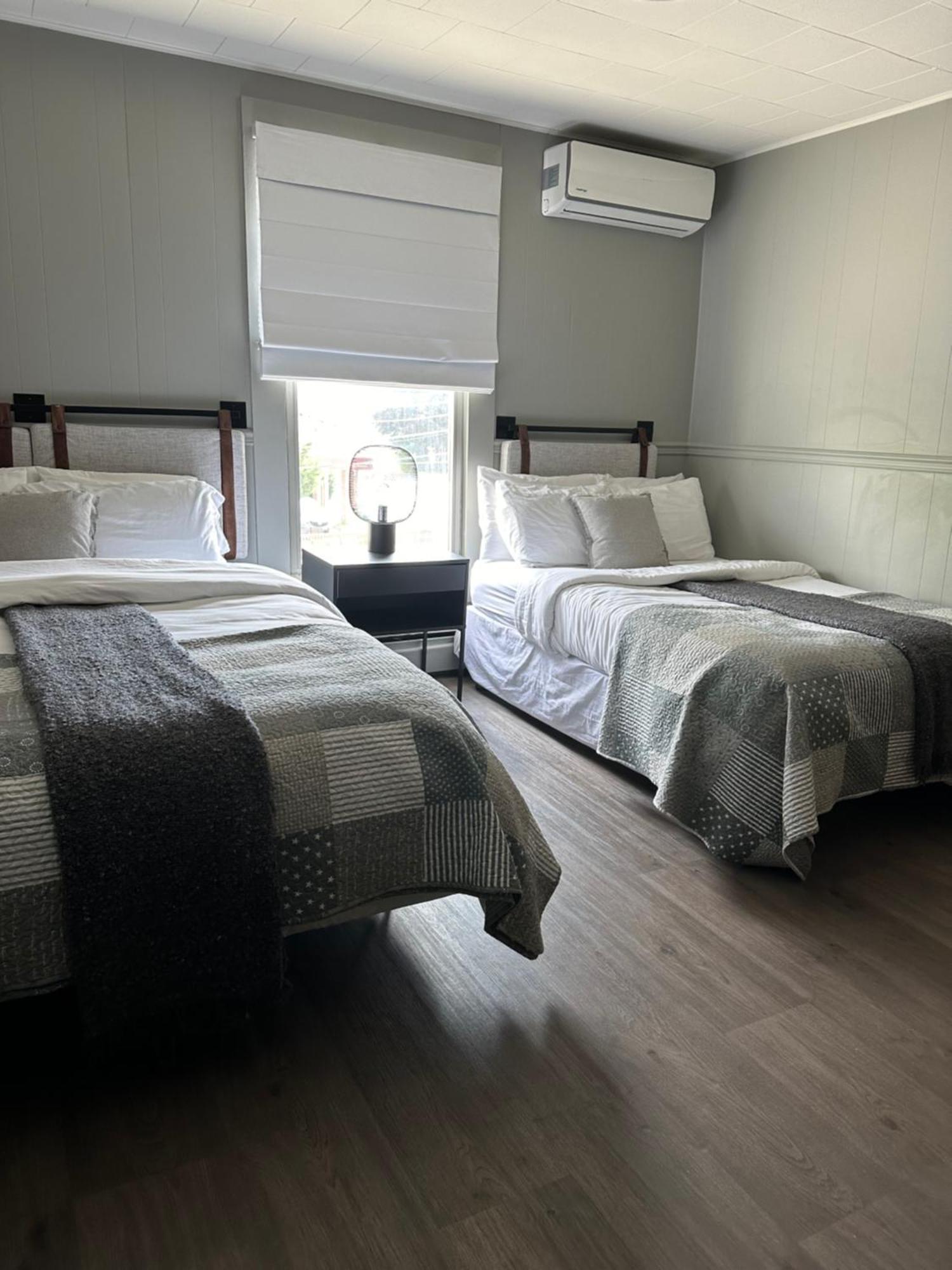 Auberge Des Cantons Magog Dış mekan fotoğraf